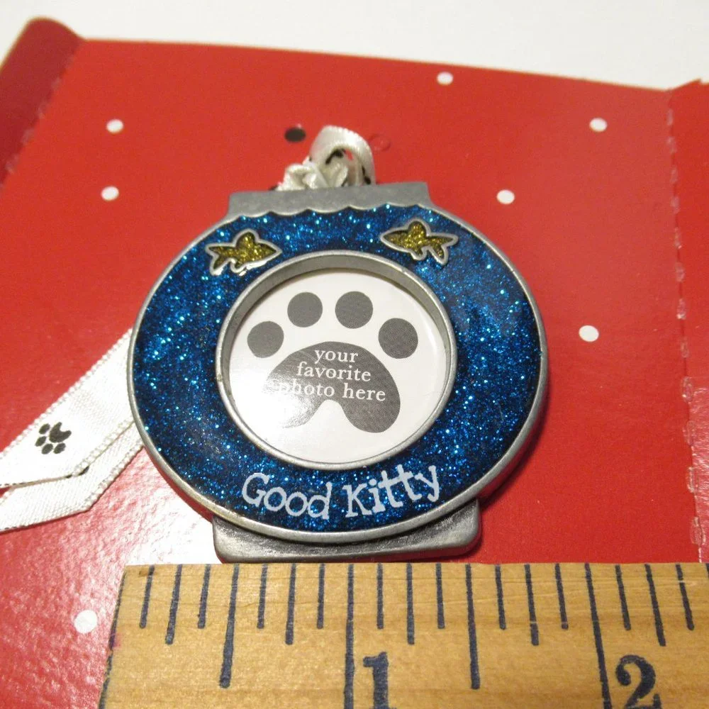 Good Kitty Picture insert ornament